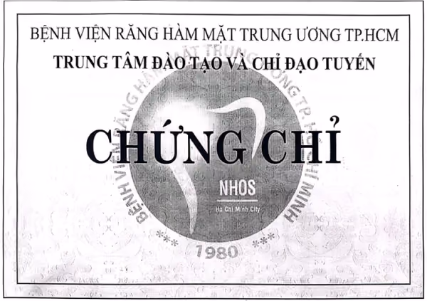 nha-khoa-tam-duc-smile-nguyen-oanh-1