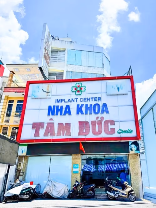 nha-khoa-tam-duc-smile-phan-van-tri