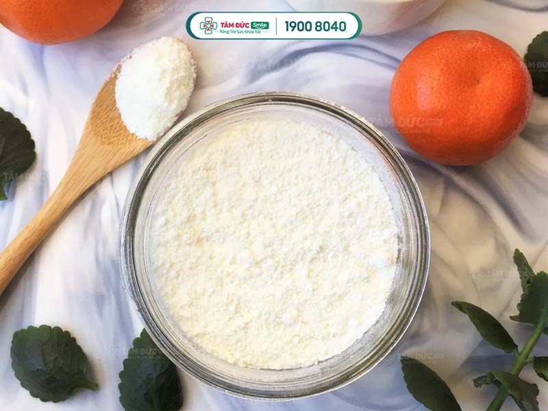 đánh răng bằng baking soda