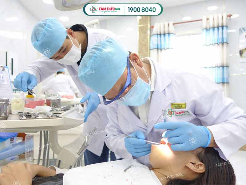 nha khoa Tâm Đức Smile là địa chỉ nhổ răng khôn tốt nhất