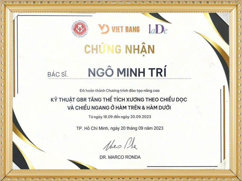 chung-chi-bs-ngo-minh-tri-12