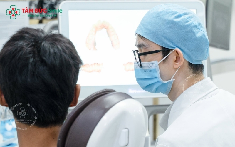 Đến với Nha khoa Tâm Đức Smile để được thăm khám và thiết kế máng chống nghiến chuẩn xác theo từng dấu răng cá nhân.