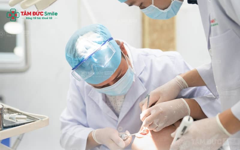 Tại Nha khoa Tâm Đức Smile – Hóc Môn, mọi ca đều thực hiện theo quy trình chuẩn y khoa