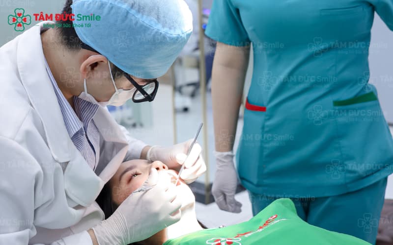 Niềng răng Invisalign tại Tâm Đức Smile – Hiệu quả cá nhân hóa cho từng khách hàng Niềng răng Invisalign tại Tâm Đức Smile – Hiệu quả cá nhân hóa cho từng khách hàng