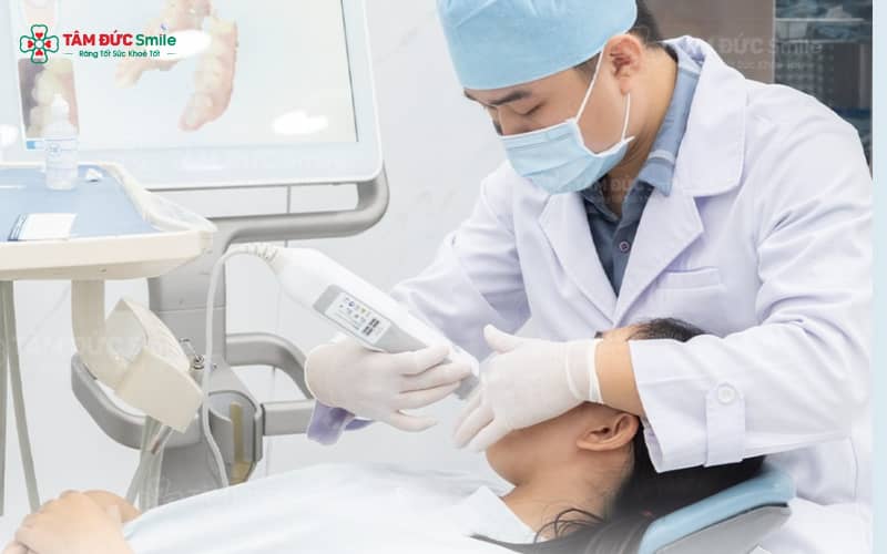 Quý khách an tâm với dịch vụ Implant và phục hình răng tại Tâm Đức Smile