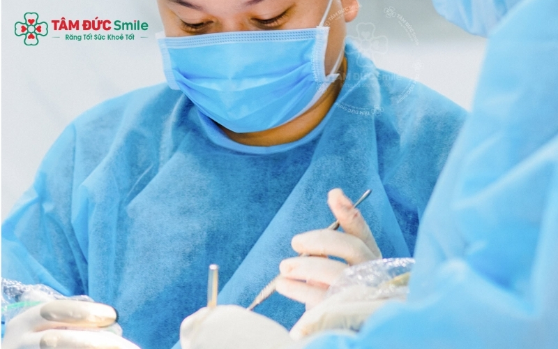 Chẩn đoán chính xác bằng công nghệ CT Cone Beam 3D giúp bác sĩ đưa ra phác đồ điều trị chân răng tối ưu nhất.