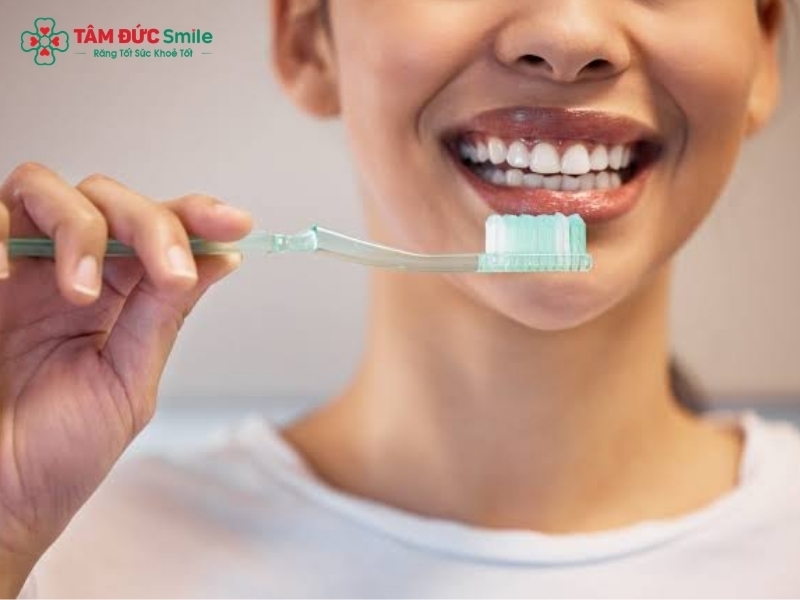 Hướng dẫn đánh răng đúng cách chuẩn nha khoa