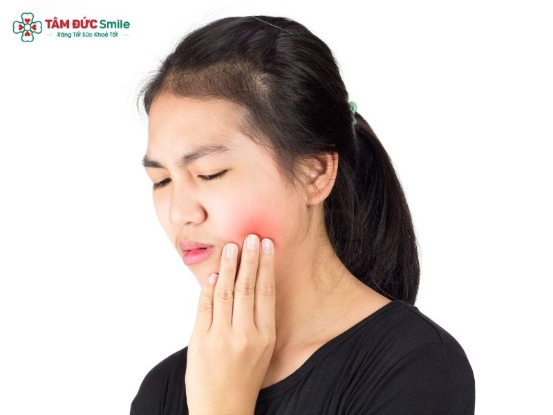 tac-dung-phu-trong-rang-implant-1
