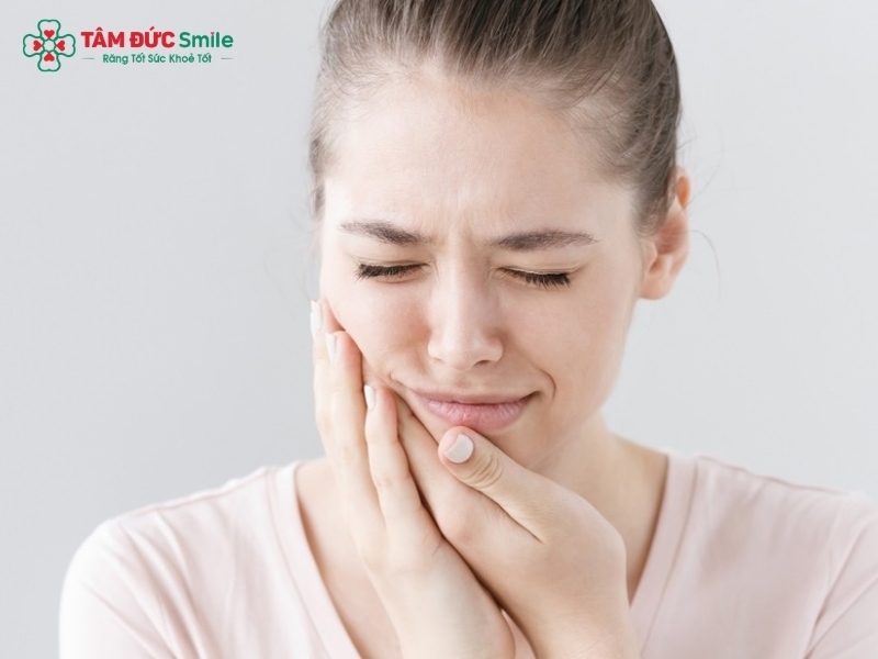 Nhức răng: Nguyên nhân, cách giảm đau tại nhà và điều trị hiệu quả