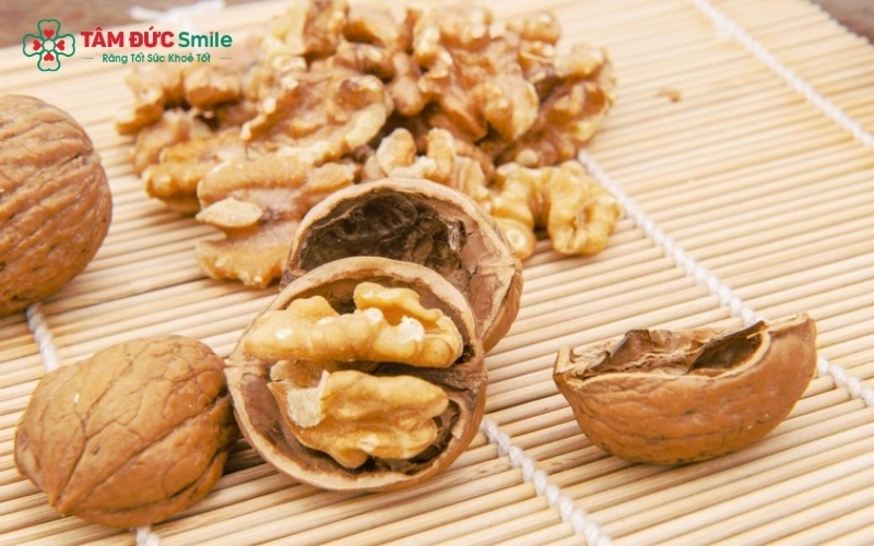 Hạn chế thực thẩm quá cứng là chìa khóa để rút ngắn thời gian niềng răng và đảm bảo hiệu quả.