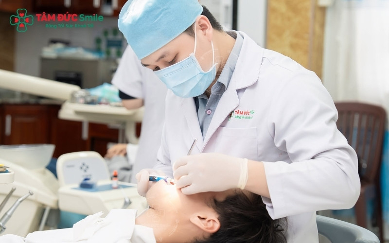 Quy trình điều trị chuẩn y khoa giúp điều trị chính xác độ sâu của lỗ sâu và tình trạng tủy răng.