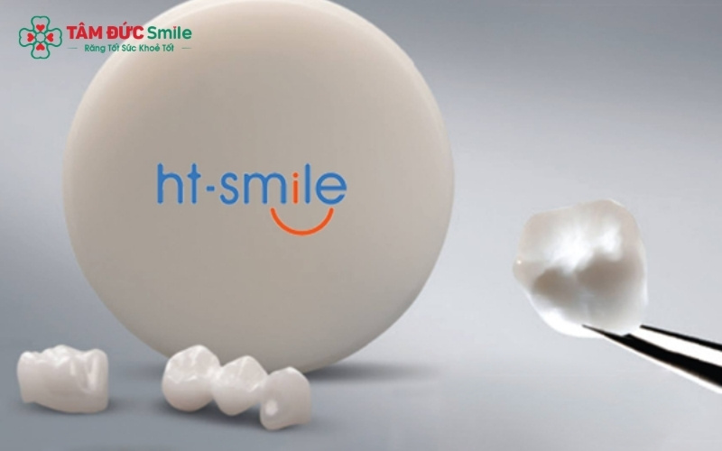 Lựa chọn Cercon HT hay HT Smile phụ thuộc vào vị trí răng cần phục hình, tình trạng cùi răng thật và ngân sách của mỗi khách hàng.